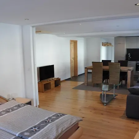 Lejlighed Im Adelheid By Interhome Grindelwald